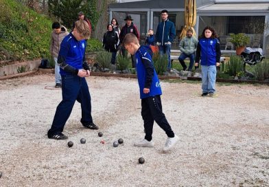Jugendliga überregional mit Besetzung aus vier Bundesländern und Frankreich – Bericht vom 1. Spieltag in Dreieichenhain